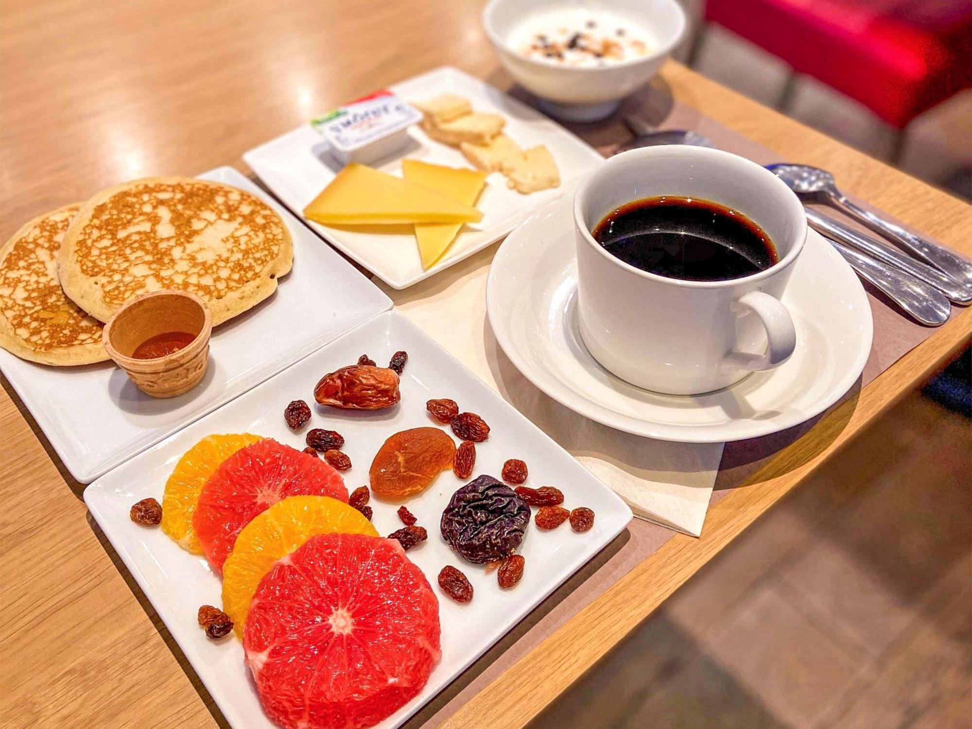 Hotel Mercure Виттель Экстерьер фото